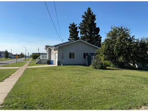 10500 109 Street, Fairview, AB - Outdoor