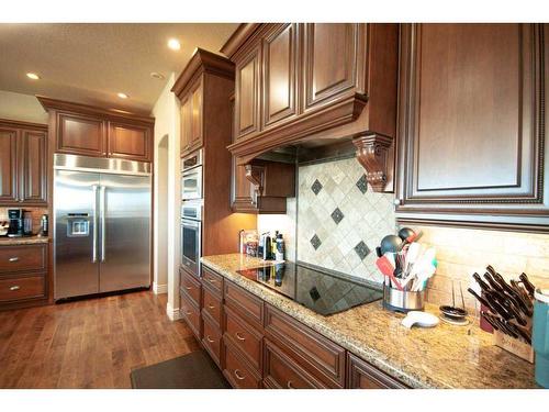 2-714040 Range Road 71, Grande Prairie, AB - Indoor Photo Showing Kitchen With Upgraded Kitchen