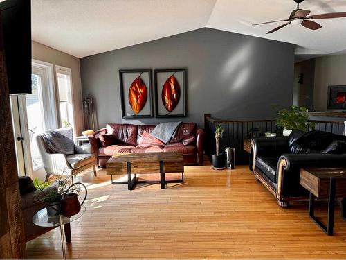 13201 92 Street, Peace River, AB - Indoor Photo Showing Other Room