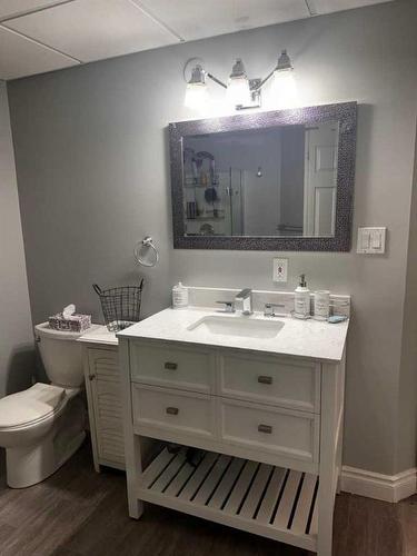 13201 92 Street, Peace River, AB - Indoor Photo Showing Bathroom