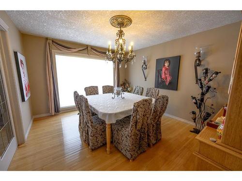 710049 71 Range, Rural Grande Prairie No. 1, County Of, AB - Indoor Photo Showing Dining Room