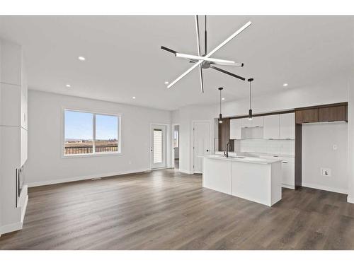 12902 102A Street, Grande Prairie, AB - Indoor Photo Showing Kitchen