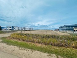 10220 123 Street  Grande Prairie, AB T8V 8B8