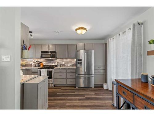 11421 107 Avenue, Fairview, AB - Indoor Photo Showing Kitchen With Stainless Steel Kitchen