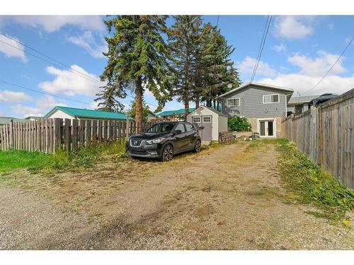 11421 107 Avenue, Fairview, AB - Outdoor