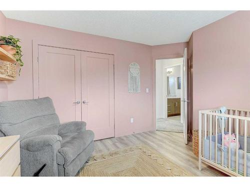 8565 72 Avenue, Grande Prairie, AB - Indoor Photo Showing Bedroom