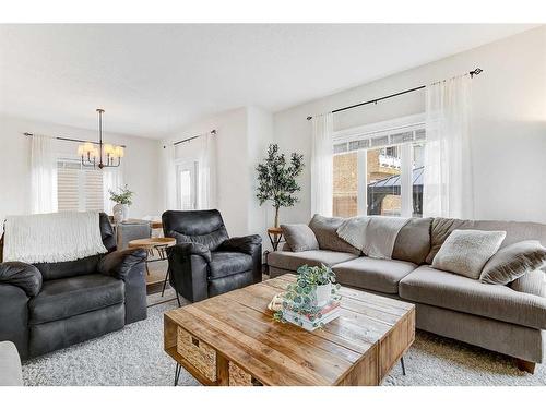 8565 72 Avenue, Grande Prairie, AB - Indoor Photo Showing Living Room