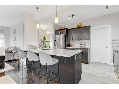 8565 72 Avenue, Grande Prairie, AB - Indoor Photo Showing Kitchen With Upgraded Kitchen