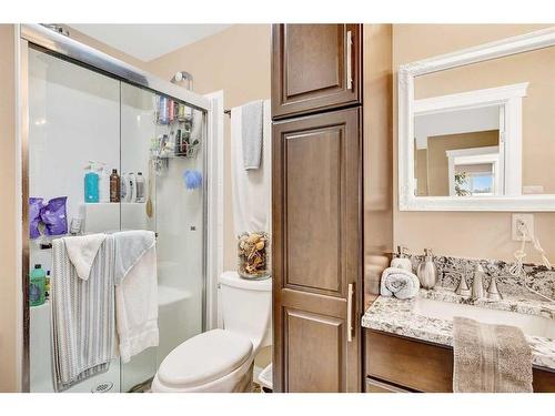 2-100011 Twp 722 Road, Rural Grande Prairie No. 1, County Of, AB - Indoor Photo Showing Bathroom