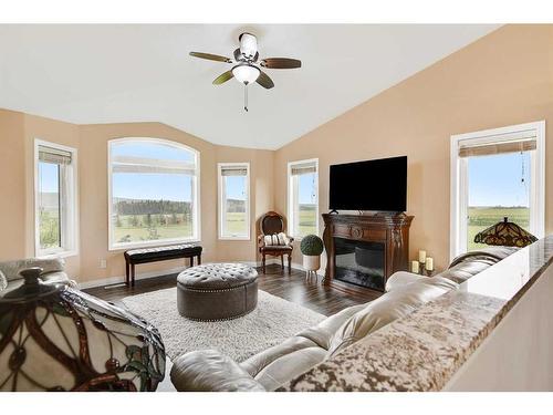 2-100011 Twp 722 Road, Rural Grande Prairie No. 1, County Of, AB - Indoor Photo Showing Living Room With Fireplace