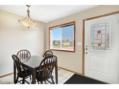 101-105, 201-205, 301-305-9225 93 Avenue, Grande Prairie, AB - Indoor Photo Showing Dining Room