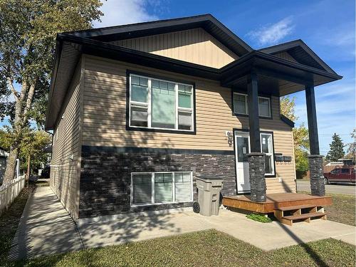 9302 100 Avenue, Grande Prairie, AB - Outdoor