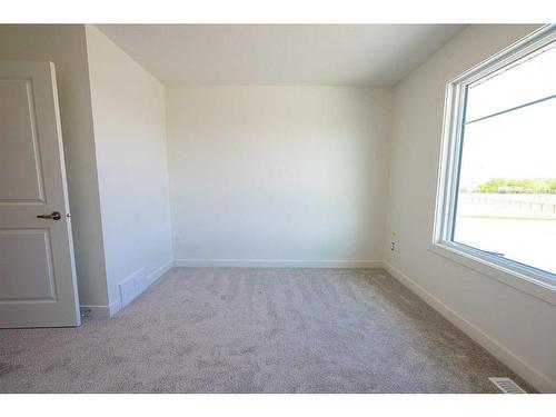 12838 87A Street, Grande Prairie, AB - Indoor Photo Showing Other Room