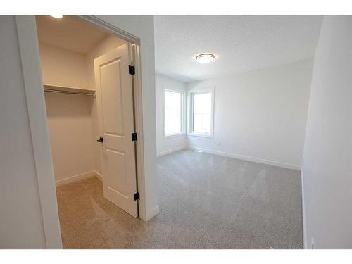 12834 87A Street, Grande Prairie, AB - Indoor Photo Showing Other Room