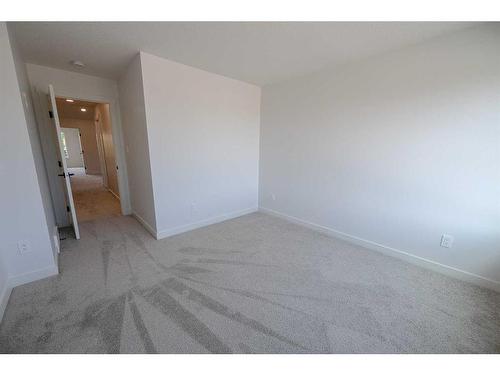 12834 87A Street, Grande Prairie, AB - Indoor Photo Showing Other Room