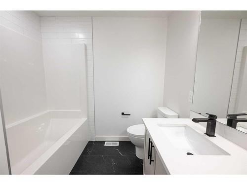 12834 87A Street, Grande Prairie, AB - Indoor Photo Showing Bathroom