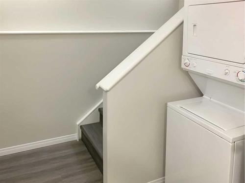 11250 74 Avenue, Grande Prairie, AB - Indoor Photo Showing Laundry Room