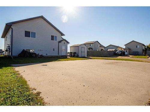 11250 74 Avenue, Grande Prairie, AB - Outdoor