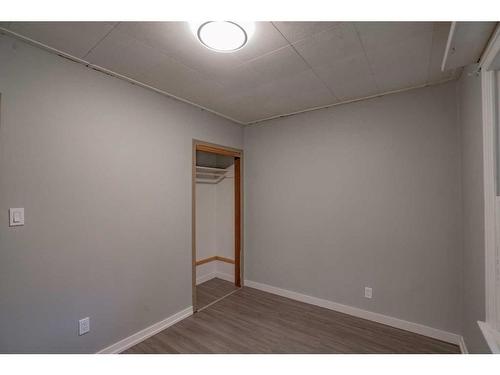 4801 49 Ave, Grimshaw, AB - Indoor Photo Showing Other Room