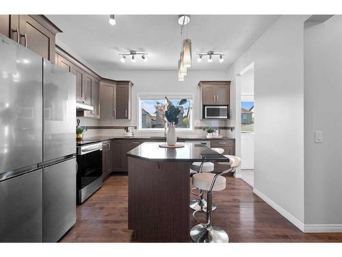 168 Legacy Crescent Se, Calgary, AB - Indoor Photo Showing Kitchen With Upgraded Kitchen