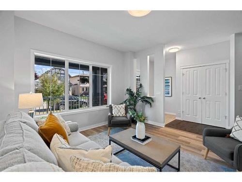 168 Legacy Crescent Se, Calgary, AB - Indoor Photo Showing Living Room