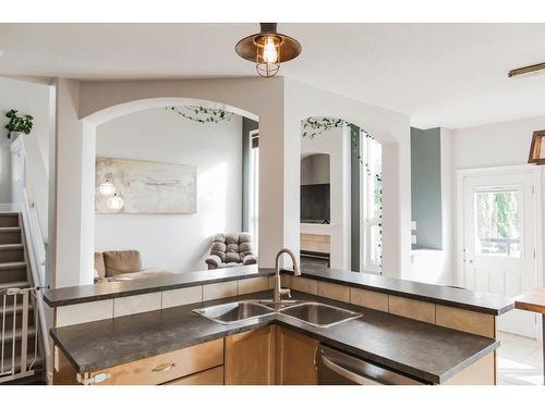 8605 70 Avenue, Grande Prairie, AB - Indoor Photo Showing Kitchen With Double Sink