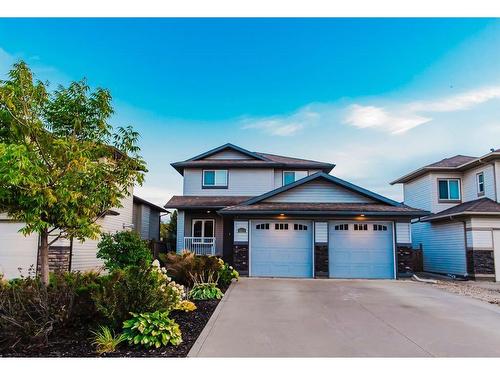 8605 70 Avenue, Grande Prairie, AB - Outdoor With Facade