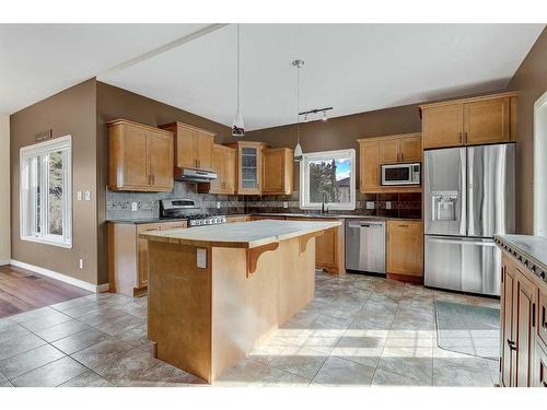 10323 Carriage Lane Drive, Rural Grande Prairie No. 1, County Of, AB - Indoor Photo Showing Kitchen