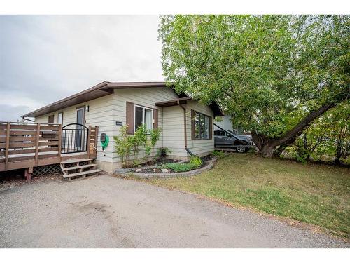 9501 121 Avenue, Grande Prairie, AB - Outdoor