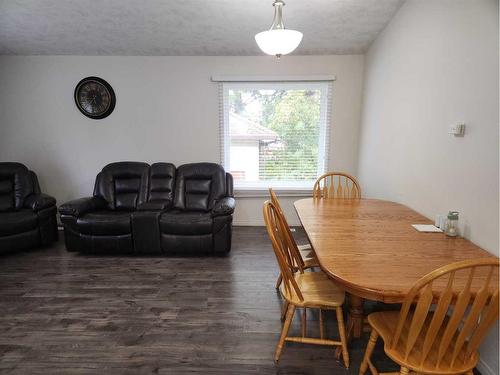 4832-57Ave . Nw, High Prairie, AB - Indoor