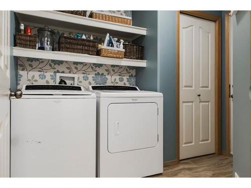 9502 91 Street, Grande Prairie, AB - Indoor Photo Showing Laundry Room