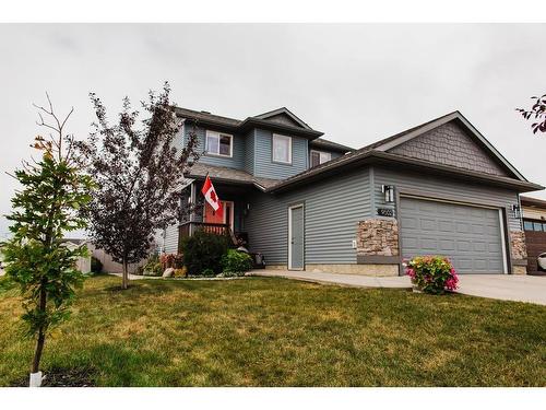 9502 91 Street, Grande Prairie, AB - Outdoor