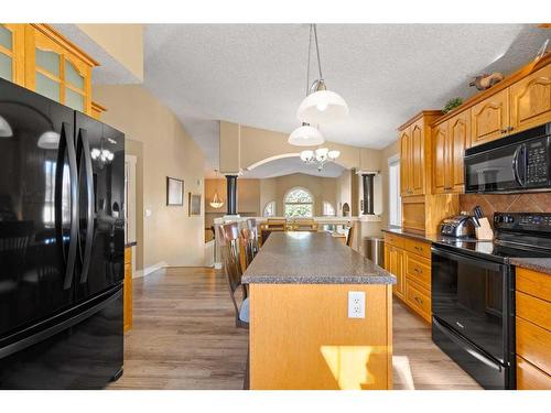 9705 66 Avenue, Grande Prairie, AB - Indoor Photo Showing Kitchen