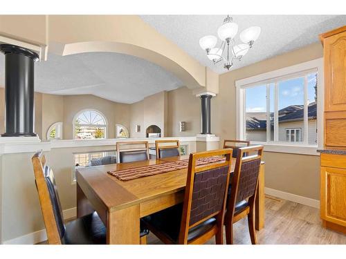 9705 66 Avenue, Grande Prairie, AB - Indoor Photo Showing Dining Room