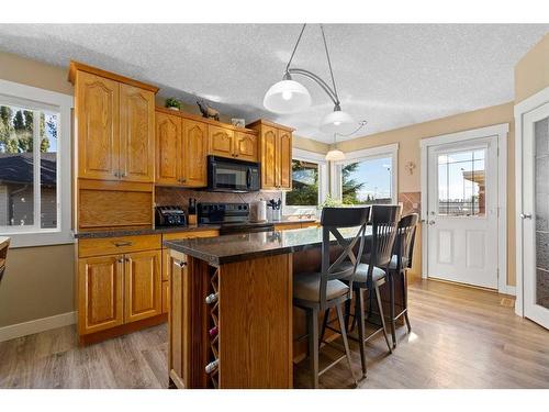 9705 66 Avenue, Grande Prairie, AB - Indoor Photo Showing Kitchen