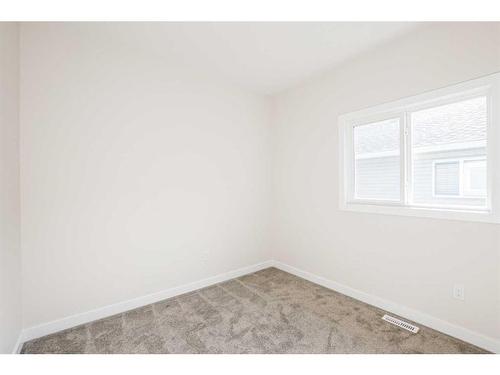 8513 87A Street, Grande Prairie, AB - Indoor Photo Showing Other Room