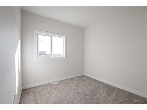 8513 87A Street, Grande Prairie, AB - Indoor Photo Showing Other Room