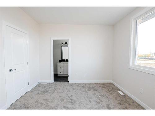 8513 87A Street, Grande Prairie, AB - Indoor Photo Showing Other Room