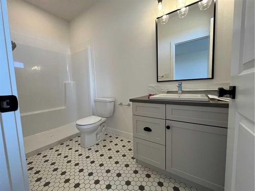 8518 87 Street, Grande Prairie, AB - Indoor Photo Showing Bathroom