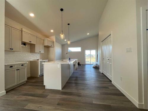 8518 87 Street, Grande Prairie, AB - Indoor Photo Showing Kitchen