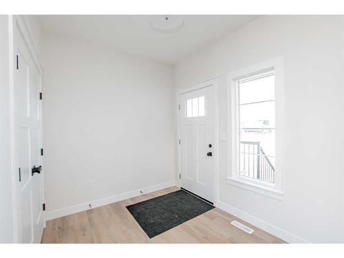 8222 87A Street, Grande Prairie, AB - Indoor Photo Showing Other Room