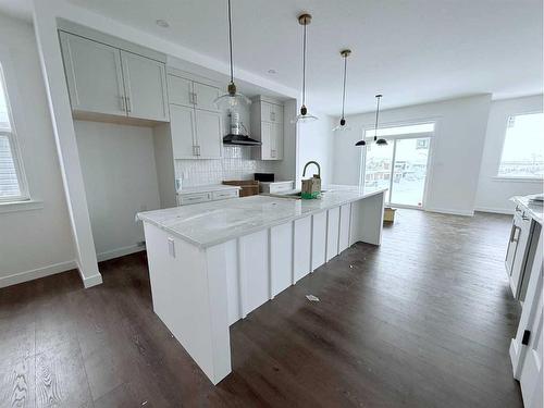 13306 106 Street, Grande Prairie, AB - Indoor Photo Showing Kitchen With Upgraded Kitchen