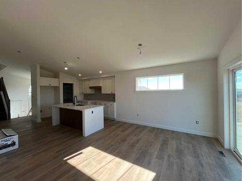 13302 106 Street, Grande Prairie, AB - Indoor Photo Showing Kitchen