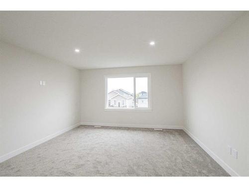 9805 89A Street, Grande Prairie, AB - Indoor Photo Showing Other Room