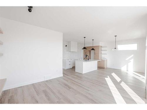 8221 87 Street, Grande Prairie, AB - Indoor Photo Showing Kitchen