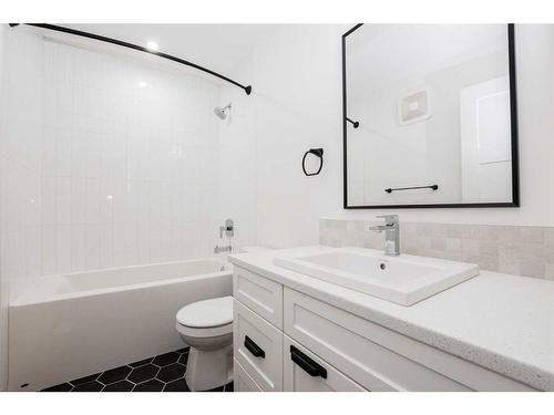 9702 89 Street, Grande Prairie, AB - Indoor Photo Showing Bathroom