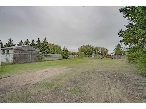 4714 50Th Avenue, Berwyn, AB - Outdoor