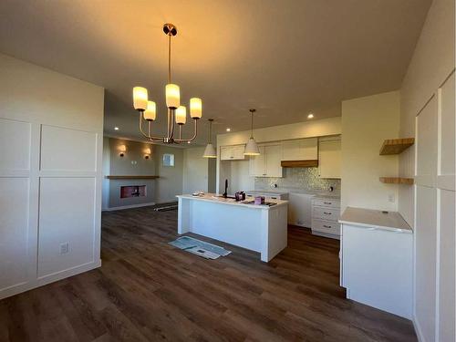 13530 104A Street, Grande Prairie, AB - Indoor Photo Showing Kitchen