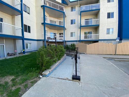 409-10405 99 Avenue, Grande Prairie, AB - Outdoor With Balcony