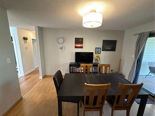 89 843058 Rge Rd 222, Rural Northern Lights, County Of, AB - Indoor Photo Showing Dining Room